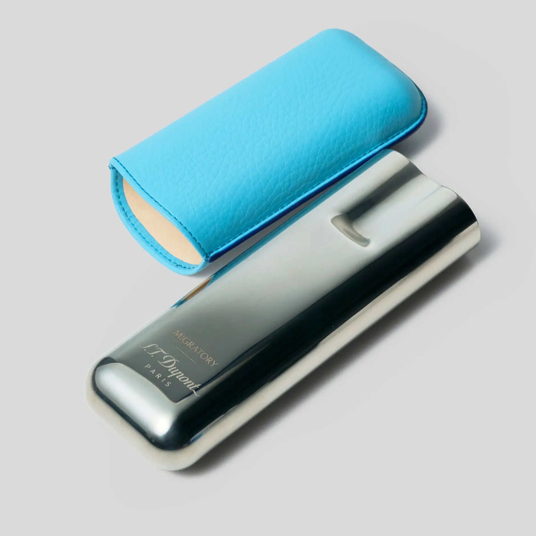 S.T. Dupont White Slimmy Travel Set