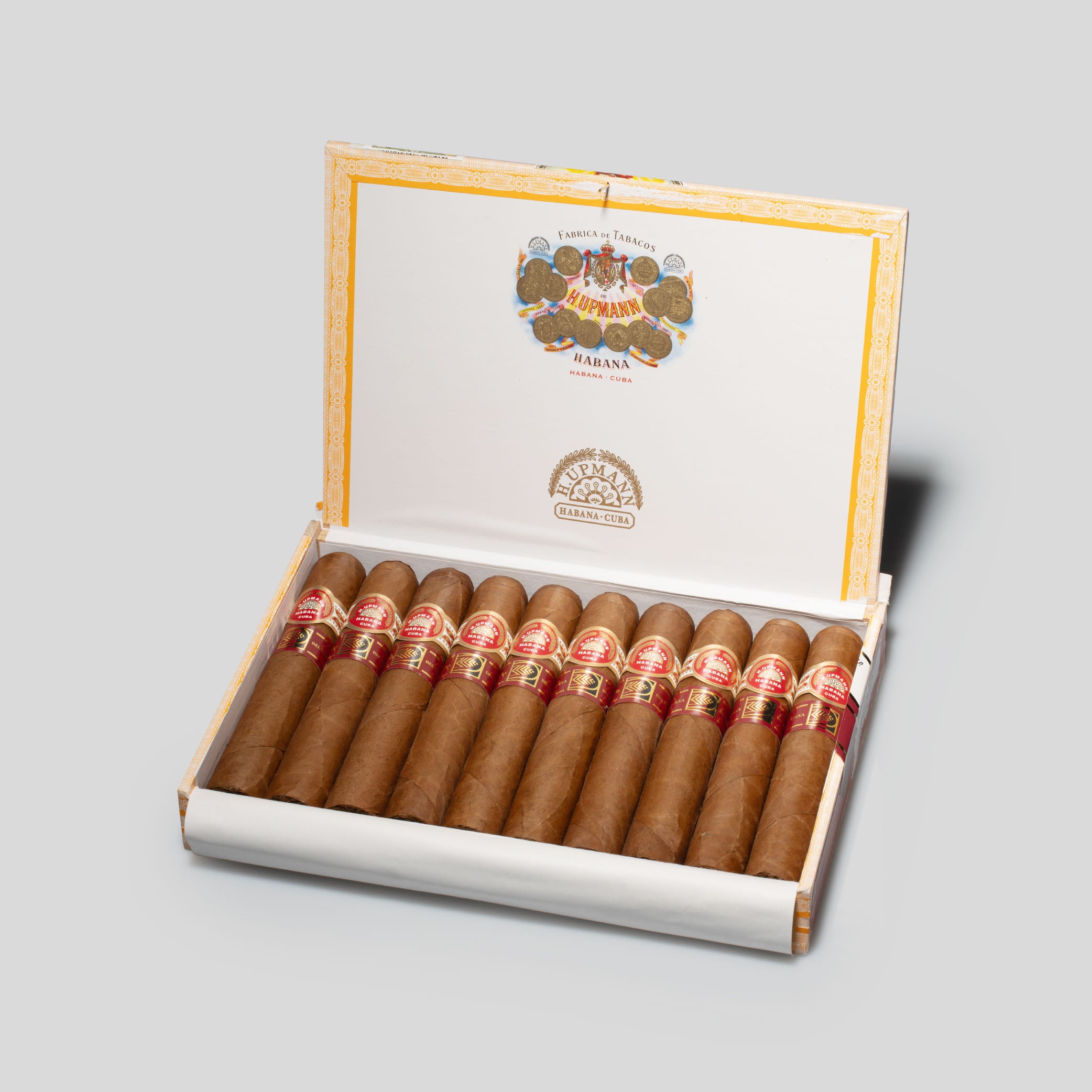 Royal Robusto LCDH | Box 10 | H.Upmann cigar - HK Migratory cigars
